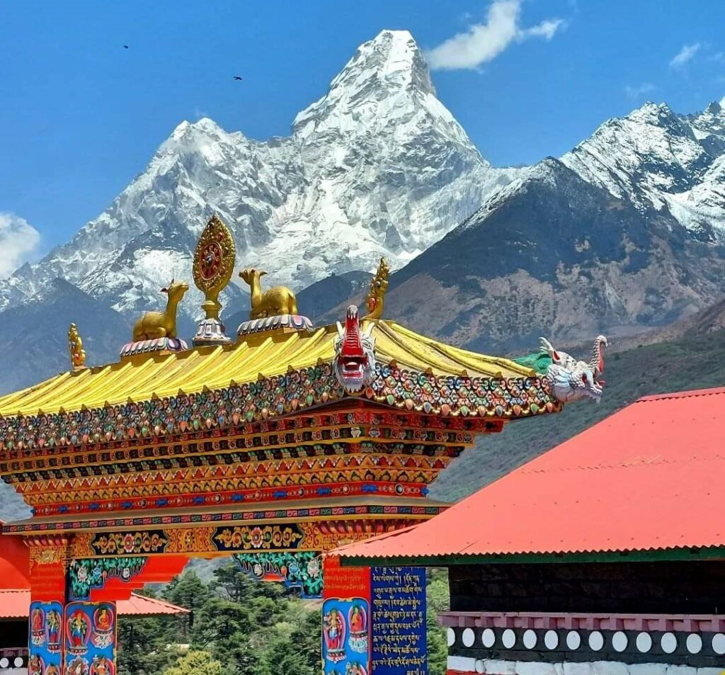 Ama Dablam mit Kloster Tengboche